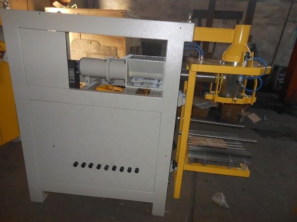 10kg 20kg Fish Feed Packing Machine